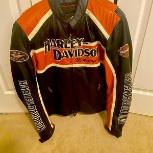 Genuine Harley men’s leather jacker large